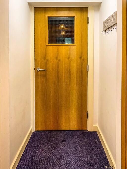 Soho Beach Apartment With Fabulous Sea View And 2 Minutes To The Beach With Free Parking And Netflix Bournemouth Exterior photo